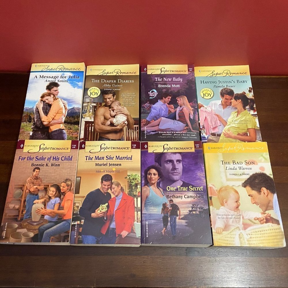 Bundle of 8 Harlequin Super Romance Novels